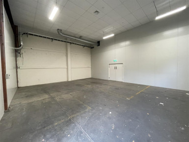 Harris Road Showroom and Warehouse for Lease East Tamaki Auckland