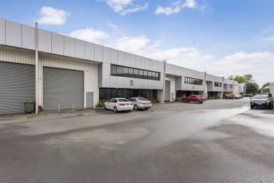 Modern Facility Ready to Occupy Warehouse for Lease Mangere Auckland