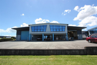 Standalone Industrial Unit for Lease East Tamaki Auckland