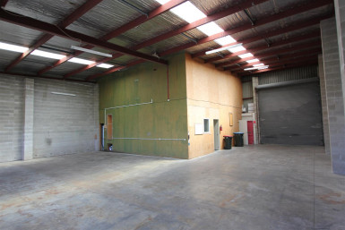 Warehouse Showroom and Office for Lease St Johns Auckland