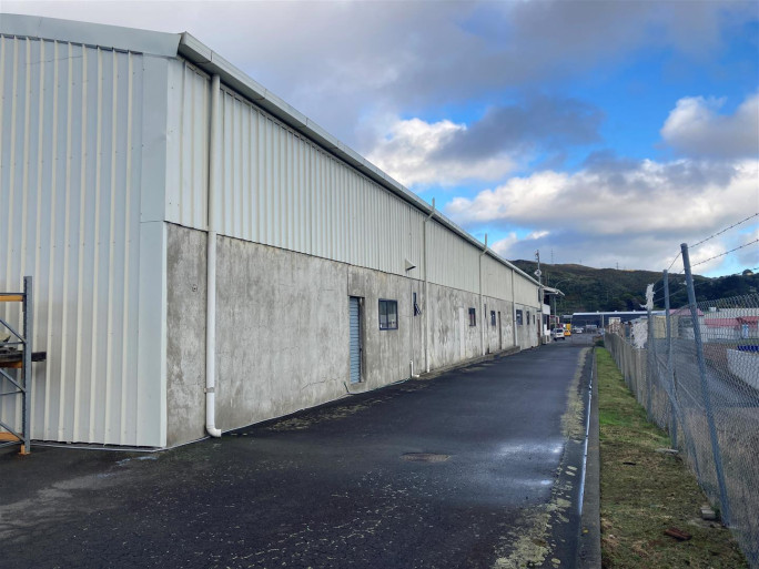 Warehouse with Yard for Lease Grenada North Wellington