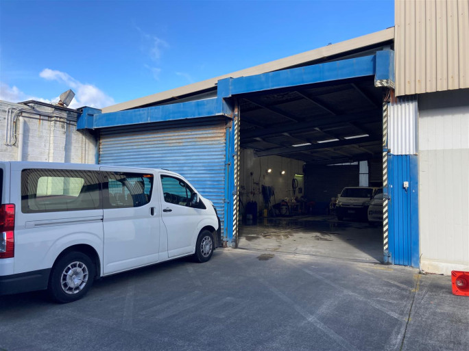 Industrial Washbay & Yard for Lease Petone Wellington 