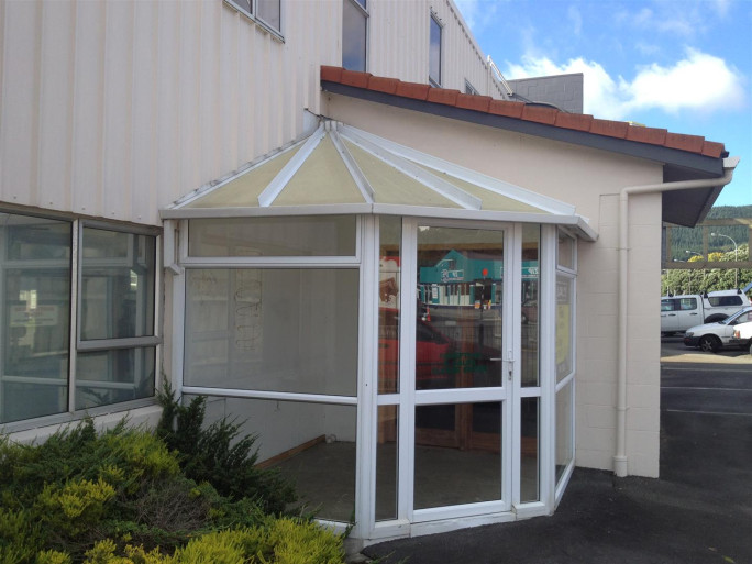 Sizable Warehouse & Support Offices for Lease Tawa Wellington 