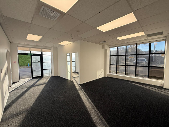 Sunny Offices for Lease Hutt Central Wellington 