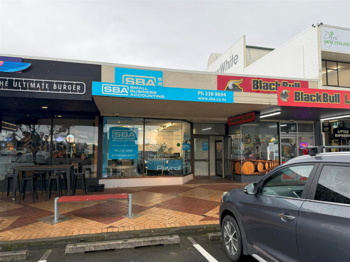 North Facing Retail for Lease Porirua Wellington